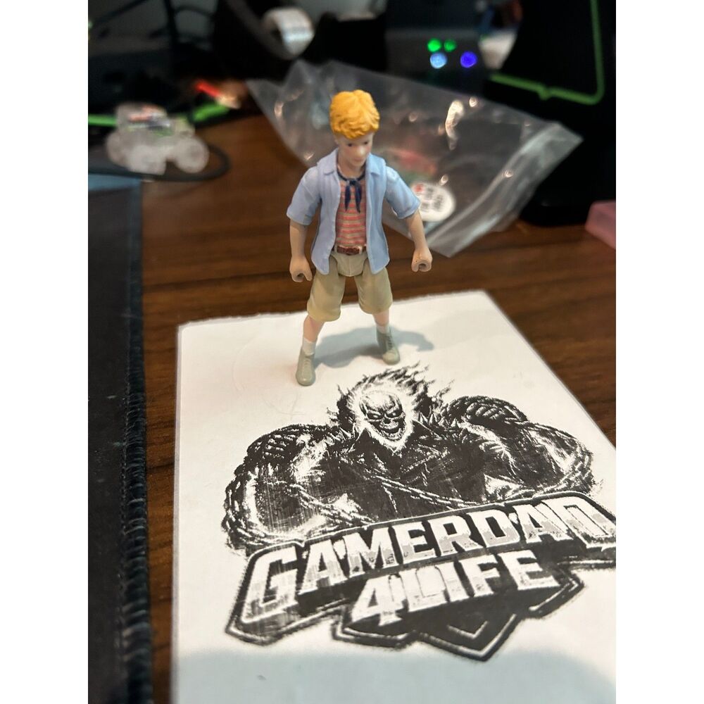 Jurassic World Legacy - Tim Murphy Loose Figure